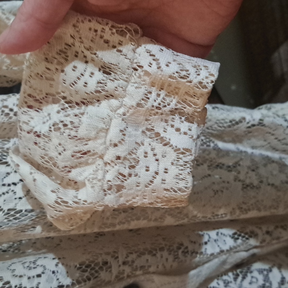 ❤️Women's Lace Button-Up Top - Picture 7 of 9